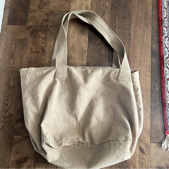 Sporty & Rich Tote Bag - Picture 4 of 4